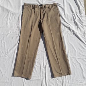 Dockers Signature Khaki pants